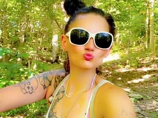 WebCAM of AnitaDickie