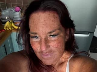 WebCAM of BettyBoo75