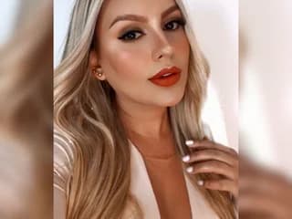 Hanna_Blondee WebCAM 