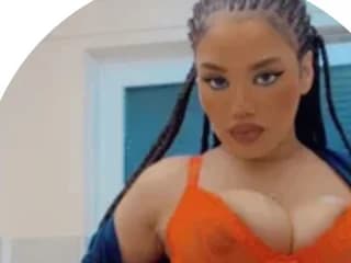 WebCAM of HannahBubbles