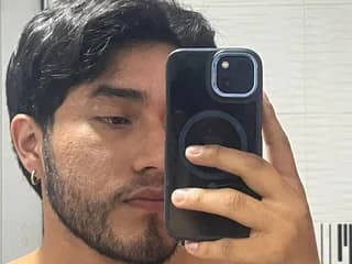 WebCAM of Hottblakee