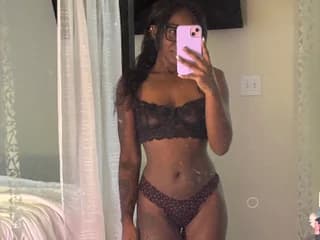 Kylieloveskink WebCAM 