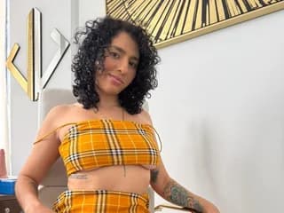 WebCAM of SophiCollins