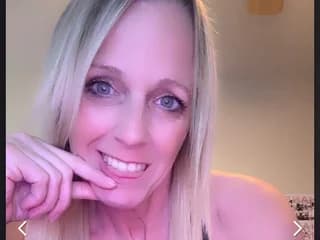 WebCAM de SweetCarlyBee