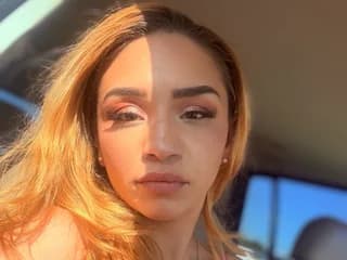 SweetheartMariposa WebCAM 