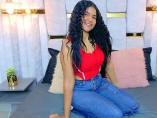 WebCAM of ZarahBlazze