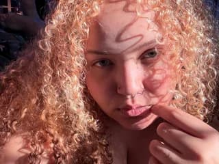 WebCAM of mixxedgoodness00